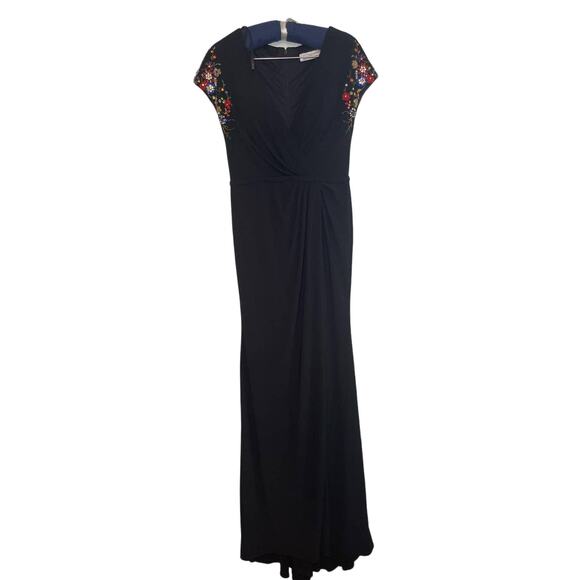 MAC DUGGAL EMBELLISHED SLEEVE JERSEY WRAP GOWN size 6 (S) - Picture 11 of 12